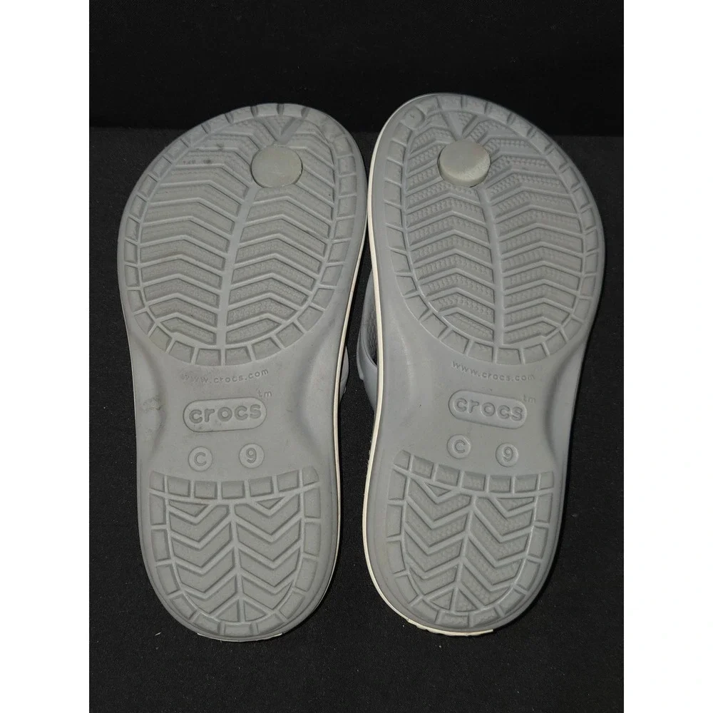 Crocs Kids Gray‎ Thong Flip Flop Sandals Iconic Comfort Beach Pool C9